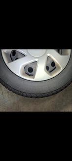winterbanden met stalen velg Dacia Lodgy 185/55 R15, Ophalen, Gebruikt