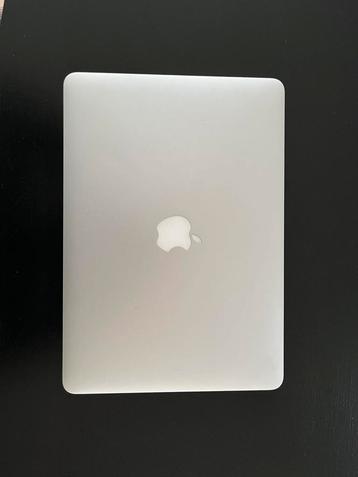Macbook Air 2014 13inch beschikbaar voor biedingen