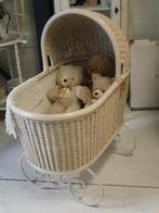Rotan wieg, Kinderen en Baby's, Babywiegjes en Ledikanten, Ophalen, Gebruikt, Wieg