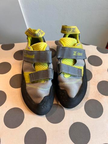 Klimschoenen / boulderschoenen, maat 35 beschikbaar voor biedingen