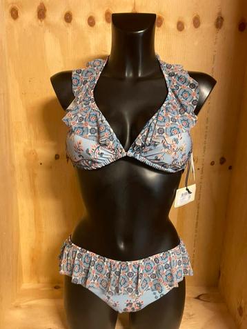 Twinset halter  bikini  85b slip 42 model st patch dallas beschikbaar voor biedingen