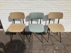 3 stoelen Ahrend (model Revolt?), Huis en Inrichting, Stoelen, Ophalen, Gebruikt, Stof