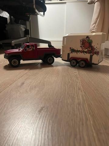 Schleich paarden trailer met bestuurder