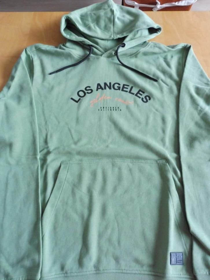 Groene hoodie met tekst maat XXL NIEUW!, Kleding | Heren, Truien en Vesten, Nieuw, Overige maten, Groen, Ophalen of Verzenden
