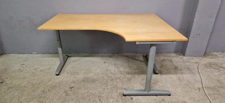 Ikea hoekbureau 160 x 120, Huis en Inrichting, Bureaus, Gebruikt, Bureau, In hoogte verstelbaar, Ophalen