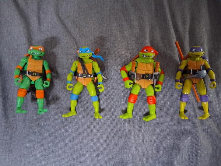 Ninja turtles actiefiguren mutant mayhem ( playmates toys ), Verzamelen, Poppetjes en Figuurtjes, Zo goed als nieuw, Ophalen of Verzenden