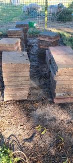 70 Trottoir tegels 30x30 rood grijs, Tuin en Terras, Grind, Keien en Split, Ophalen, Gebruikt, Overige materialen