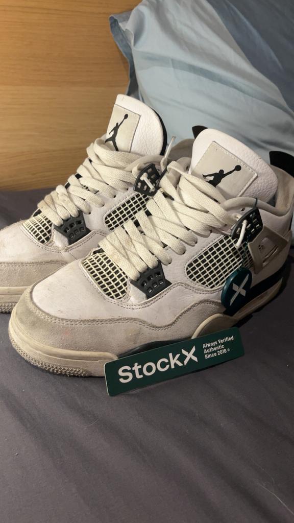 Jordan 4 military black maat 40.5, Kleding | Heren, Schoenen, Zo goed als nieuw, Wit, Ophalen of Verzenden