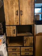 Kast mango hout., Huis en Inrichting, Kasten | Wandmeubels, Ophalen, Zo goed als nieuw, Minder dan 150 cm, Metaal