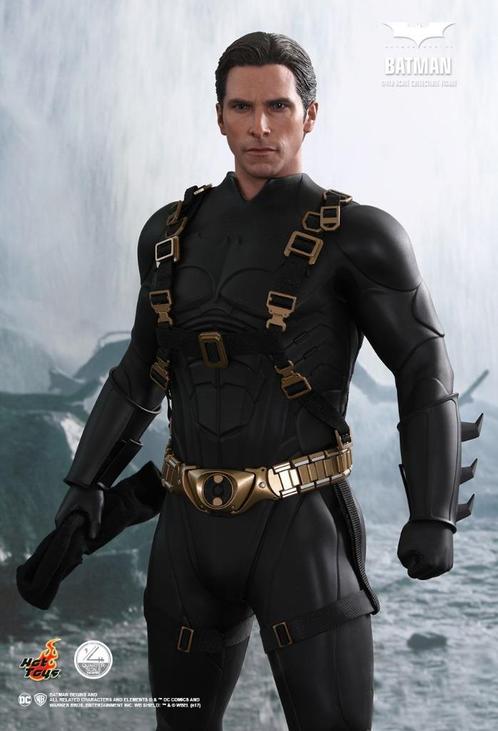 Hot Toys QS009 Batman Begins (new sealed), Verzamelen, Poppetjes en Figuurtjes, Nieuw, Ophalen of Verzenden