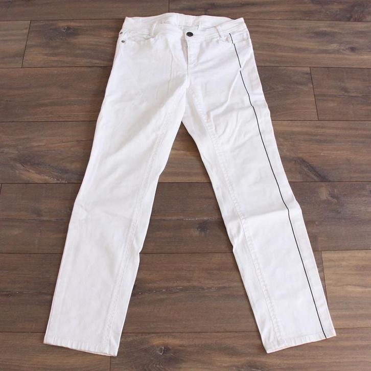 Mooie Marc Cain Broek - 101 (Size 4/Maat 40) € 65,-, Kleding | Dames, Spijkerbroeken en Jeans, Zo goed als nieuw, W30 - W32 (confectie 38/40)