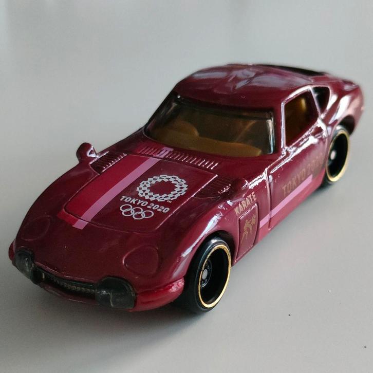 1967 Toyota 2000GT paars Hot Wheels, Hobby en Vrije tijd, Modelauto's | Overige schalen, Nieuw, Ophalen of Verzenden
