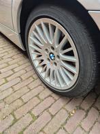 BMW 17 inch velgen met 225/45R17 banden, Auto-onderdelen, Banden en Velgen, Ophalen, Gebruikt, Banden en Velgen, 17 inch