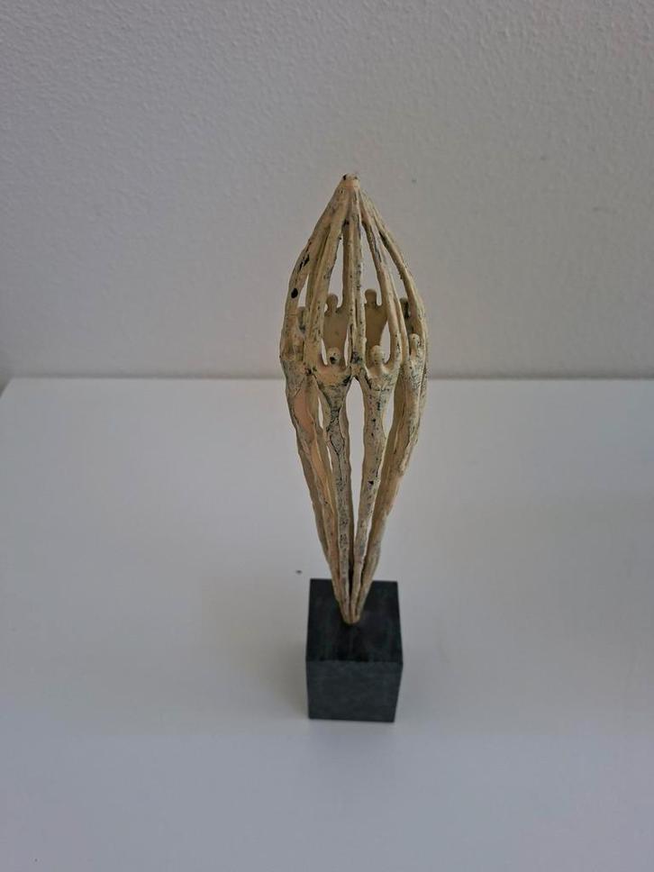 Beeldje Verbondenheid & Kracht - 30cm, Antiek en Kunst, Kunst | Beelden en Houtsnijwerken, Ophalen of Verzenden