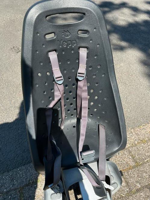 Yepp easyfit maxi achterzitje, Fietsen en Brommers, Fietsaccessoires | Fietsstoeltjes, Gebruikt, Ophalen