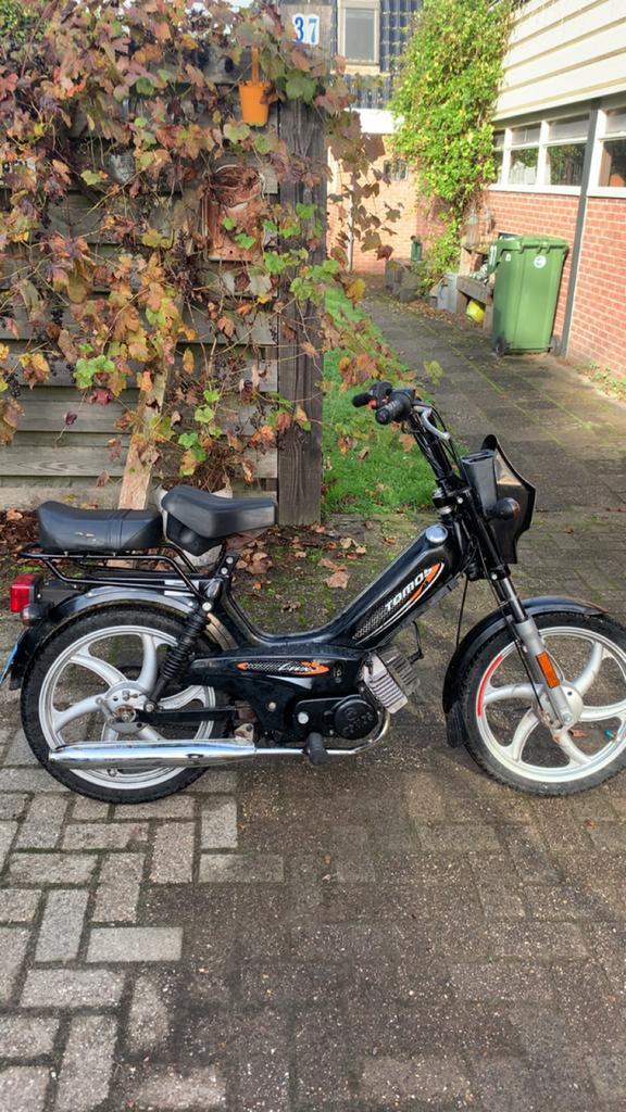 Tomos Luxe ( E-start ), Fietsen en Brommers, Brommers | Derbi, Zo goed als nieuw, Ophalen