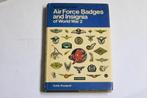 air force badges insignia of ww2 emblemen boek luchtmacht, Verzamelen, Militaria | Tweede Wereldoorlog, Ophalen of Verzenden, Landmacht