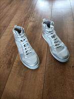 Wit/zilverkleurige DXXZ sneakers, Wit, Ophalen of Verzenden, DXXZ, Sneakers of Gympen