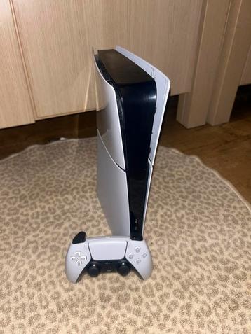 PlayStation 5 SLIM Digital 1TB  - nette staat beschikbaar voor biedingen