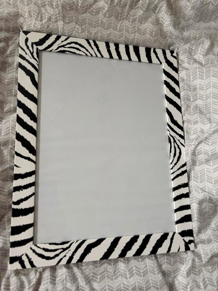 Fotolijst Xenos zebraprint 46,5x36,5 cm, Huis en Inrichting, Woonaccessoires | Lijsten, Zo goed als nieuw, Minder dan 50 cm, Kunststof