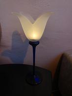 Kristal glas waxine houder tulp kandelaar met blauwe voet, Ophalen of Verzenden, Zo goed als nieuw, Blauw, 50 tot 75 cm