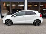 Kia Rio 1.4 CVVT Super Pack 1E EIGENAAR/NL AUTO/FULL OPTIONS, Auto's, Kia, Euro 5, 450 kg, Gebruikt, Parkeersensor