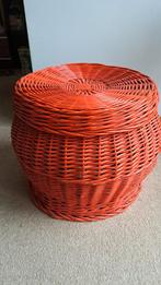 Rieten oranje gelakte mand, Ophalen, Gebruikt, Mand, Rond