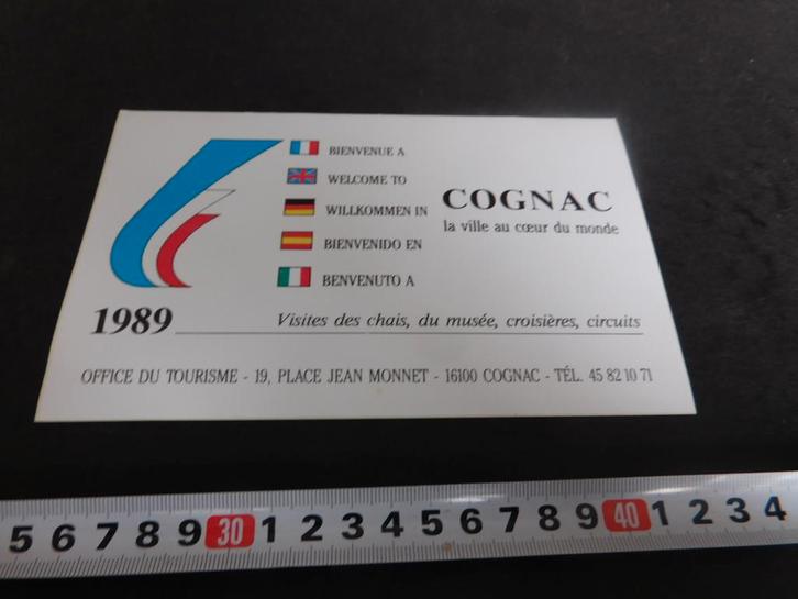 sticker Frankrijk COGNAC In ville au coeur de monde 1989 *, Verzamelen, Stickers, Zo goed als nieuw, Ophalen