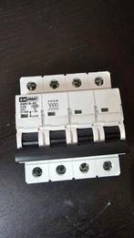 EMAT EMK16-63 Stroomonderbreker, Doe-het-zelf en Verbouw, Ophalen of Verzenden, Gebruikt, Schakelaar