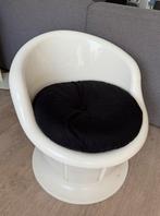Ikea popptorp witte stoel met zwart kussen met opbergruimte, Huis en Inrichting, Stoelen, Ophalen, Zo goed als nieuw, Zwart, Eén