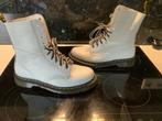 Dr Martens 27261 maat 39 schoenen laarzen boots wit izgst, Wit, Lage of Enkellaarzen, Ophalen of Verzenden, Dr. Martens