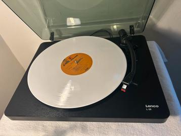 LENCO L-30BK - Platenspeler met USB/PC encoding - Zwart beschikbaar voor biedingen
