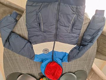 leuke WE jongens winterjas 170/176 beschikbaar voor biedingen