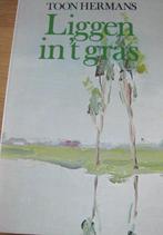 Toon Hermans - Liggen in het gras, Gelezen, Toon Hermans, Eén auteur, Ophalen of Verzenden