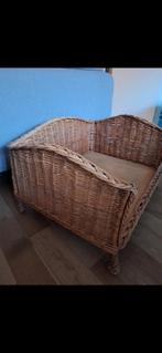 Mooie rieten hondenmand, Dieren en Toebehoren, Ophalen of Verzenden