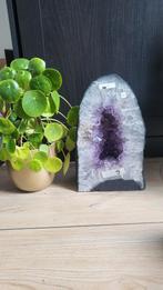 Prachtige amethist geode Brazilië korting, Verzamelen, Mineralen en Fossielen, Ophalen of Verzenden, Mineraal