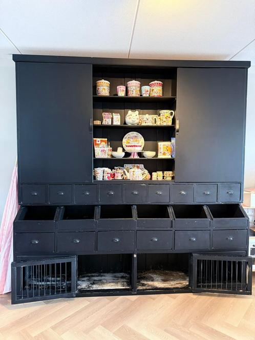 GROTE meubelkast, Huis en Inrichting, Kasten | Buffetkasten, Gebruikt, 200 cm of meer, 200 cm of meer, 25 tot 50 cm, Met lade(s)