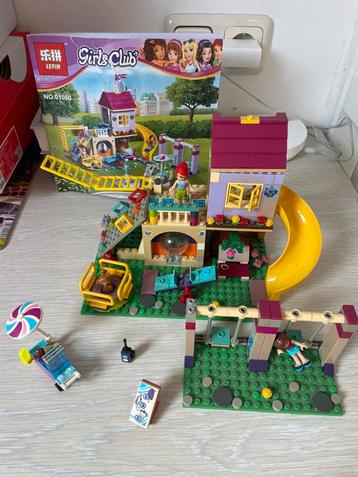 Lego friends hearth lake city speeltuin beschikbaar voor biedingen