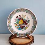 Boch, schitterend wandbord met bloemmotief, Ophalen of Verzenden