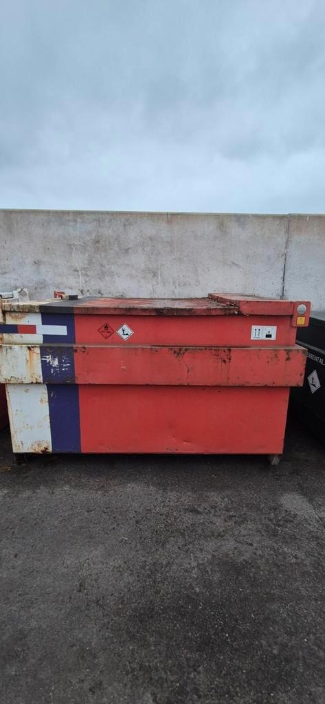 Mobiele dieseltank staal ibc branstoftank dieseltank, Zakelijke goederen, Agrarisch | Werktuigen, Gewasbescherming en Bemesting