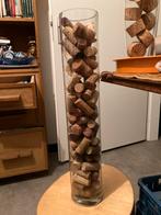 Hoge cilinder cilindrische Glazen vaas met wijnkurken, Huis en Inrichting, Gebruikt, Overige kleuren, Ophalen of Verzenden, Glas