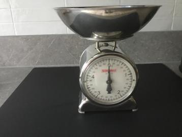 Keuken weegschaal beschikbaar voor biedingen