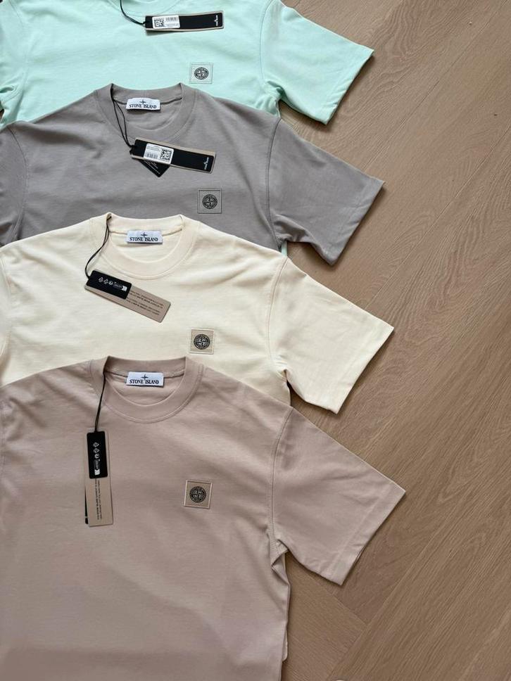Stone island basic t shirt, Kleding | Heren, T-shirts, Nieuw, Maat 46 (S) of kleiner, Beige, Ophalen of Verzenden