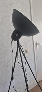 Vloerlamp zwart, Huis en Inrichting, Ophalen, Zo goed als nieuw, Metaal, 150 tot 200 cm