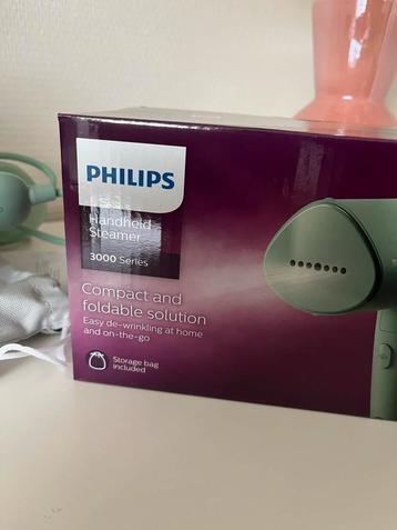 Philips Handheld Steamer - Compact & Handig! beschikbaar voor biedingen