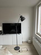 Vloerlamp van Light & Living | grijs | urban industrieel, Huis en Inrichting, Lampen | Vloerlampen, Ophalen, Zo goed als nieuw