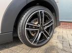 Mini Mini 1.5 One Classic 5-drs Aut. *panorama *camera etc., Gebruikt, Zwart, 1210 kg, Leder en Stof
