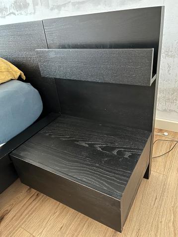 IKEA MALM 2p-bed 180x200 + nachtkastjes + lattenbodems - afbeelding 3