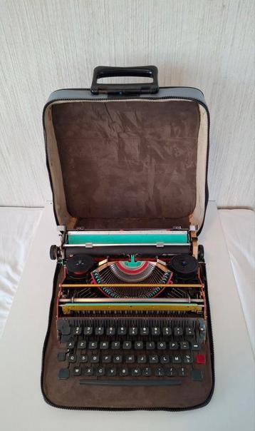 Olivetti Lettera 32 'Art' beschikbaar voor biedingen