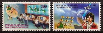 Indonesie Zonnebloem nr 1754/5 postfris 1997 beschikbaar voor biedingen